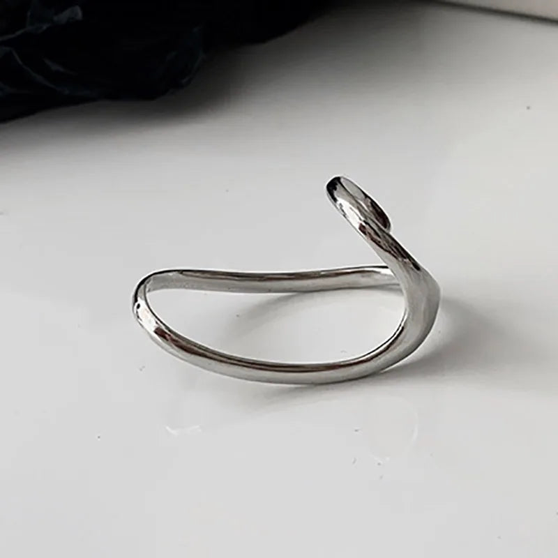 Irregular Geometric Finger Rings