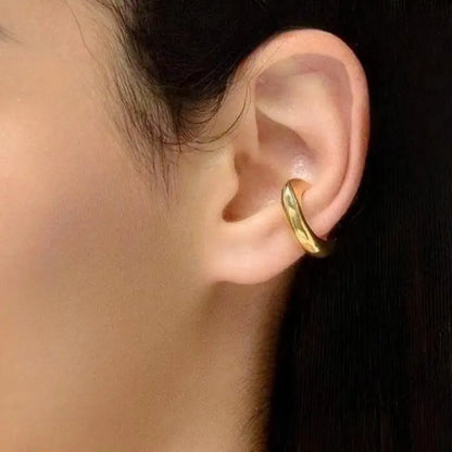 Asymmetric Aura Ear Cuff